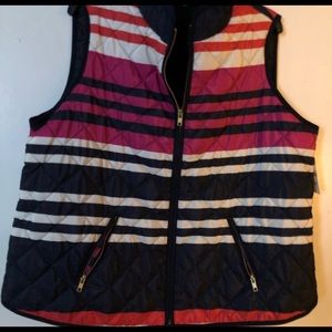 Crown & Ivy quilted vest NWT